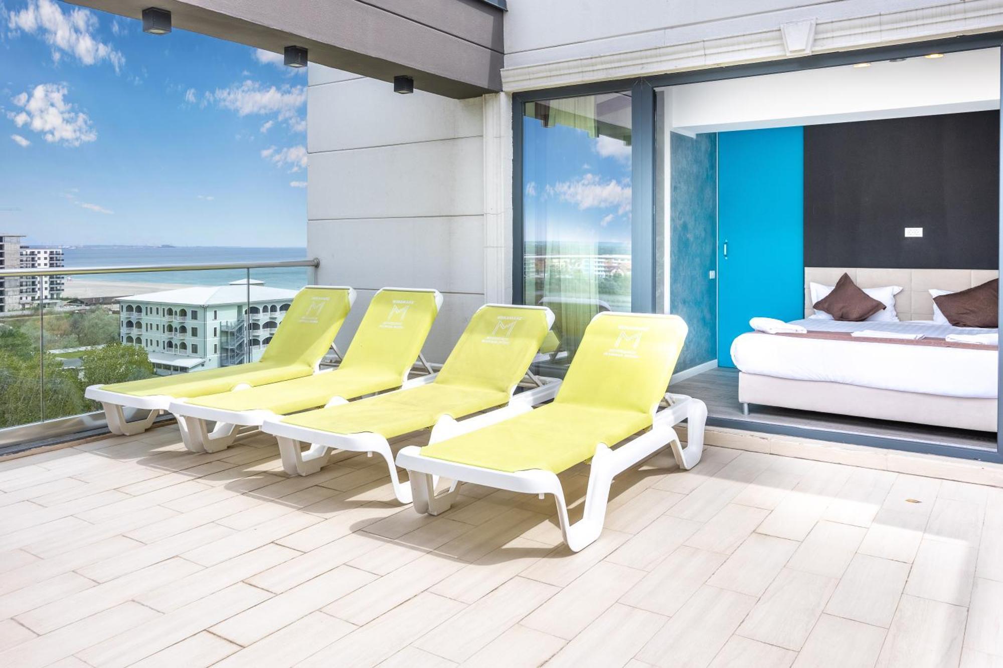 Miramare Residence Aparthotel Navodari Exterior photo